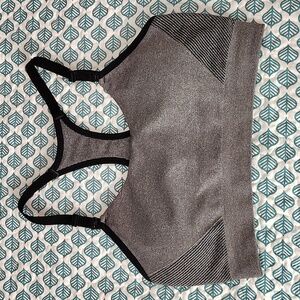 Auden Nursing Lightly Lined Yoga Bra Size Medium Gray Black Straps